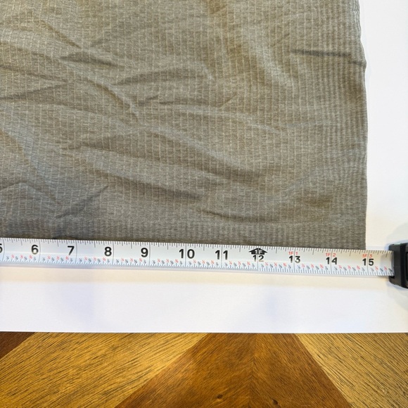 Lululemon Olive cropped tank top with built in shelf bra - no cups - Picture 7 of 8